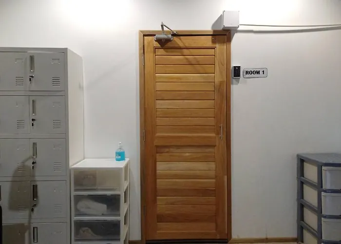 Amsterdamned Hostel Bangkok